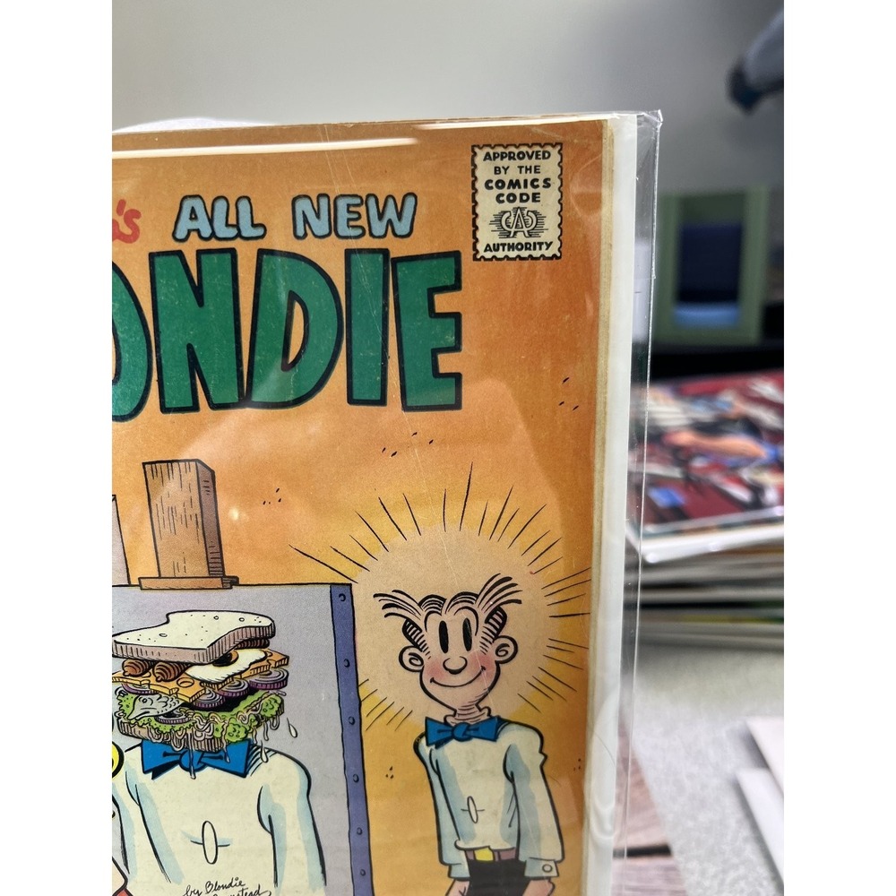 Chic Young's All New Blondie #204 Charlton Comics Silver Age Paul Fung Jr - Picture 2 of 5